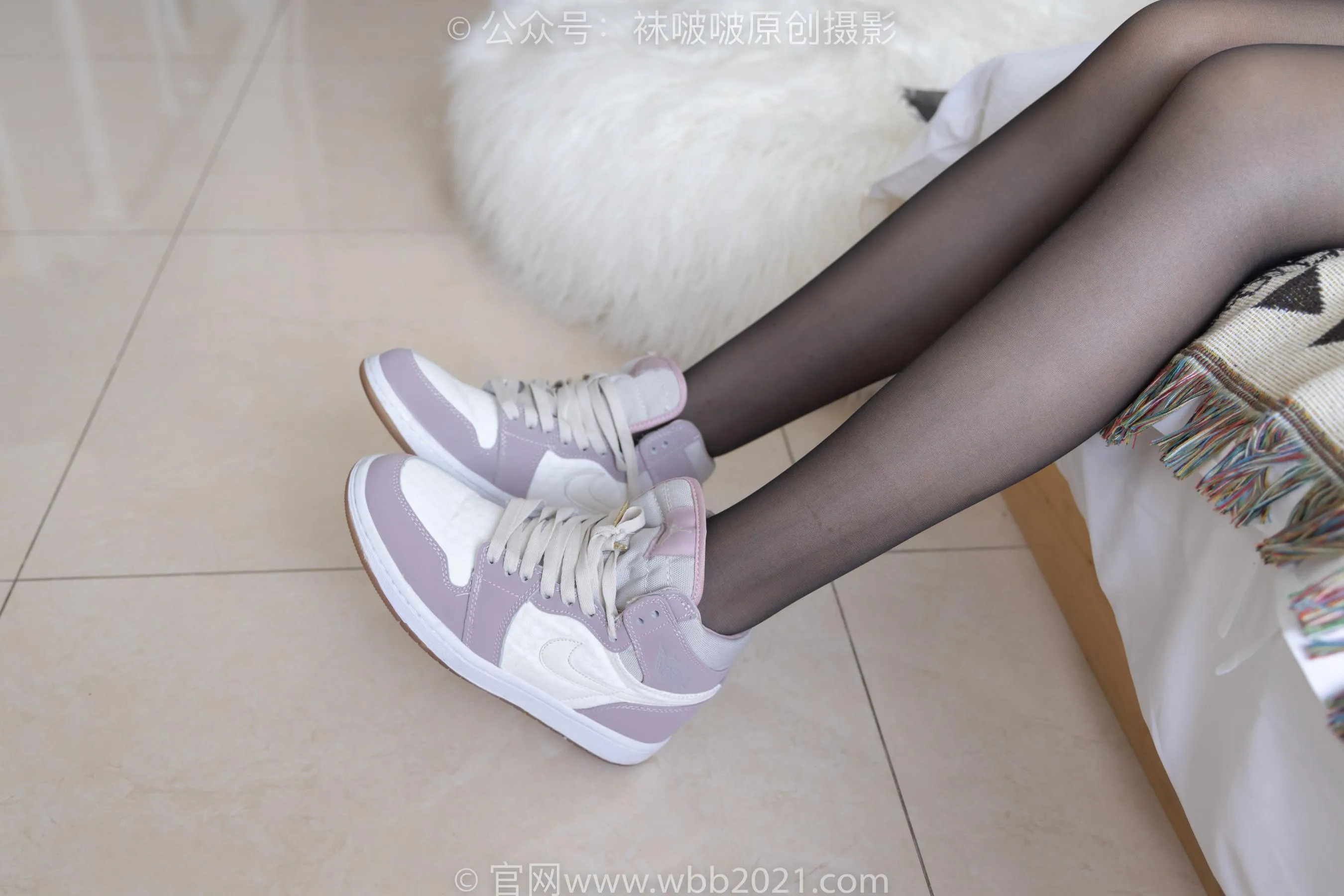 [BoBoSocks袜啵啵]NO.233 小甜豆-板鞋、黑丝 [89P]插图7